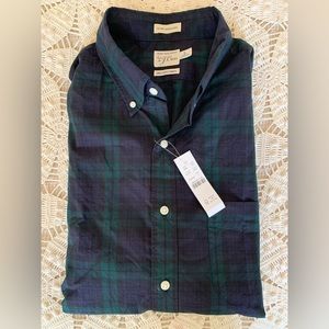 J.Crew shirt. Color: Neiman Plaid Green Navy. Large (slim untucked)